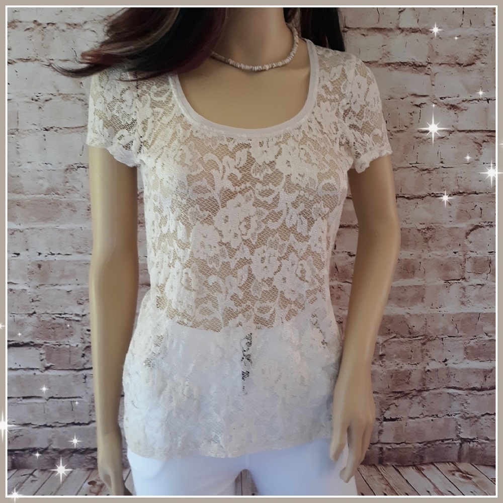 FINAL! WHBM Cream Lace Short Sleeve Top